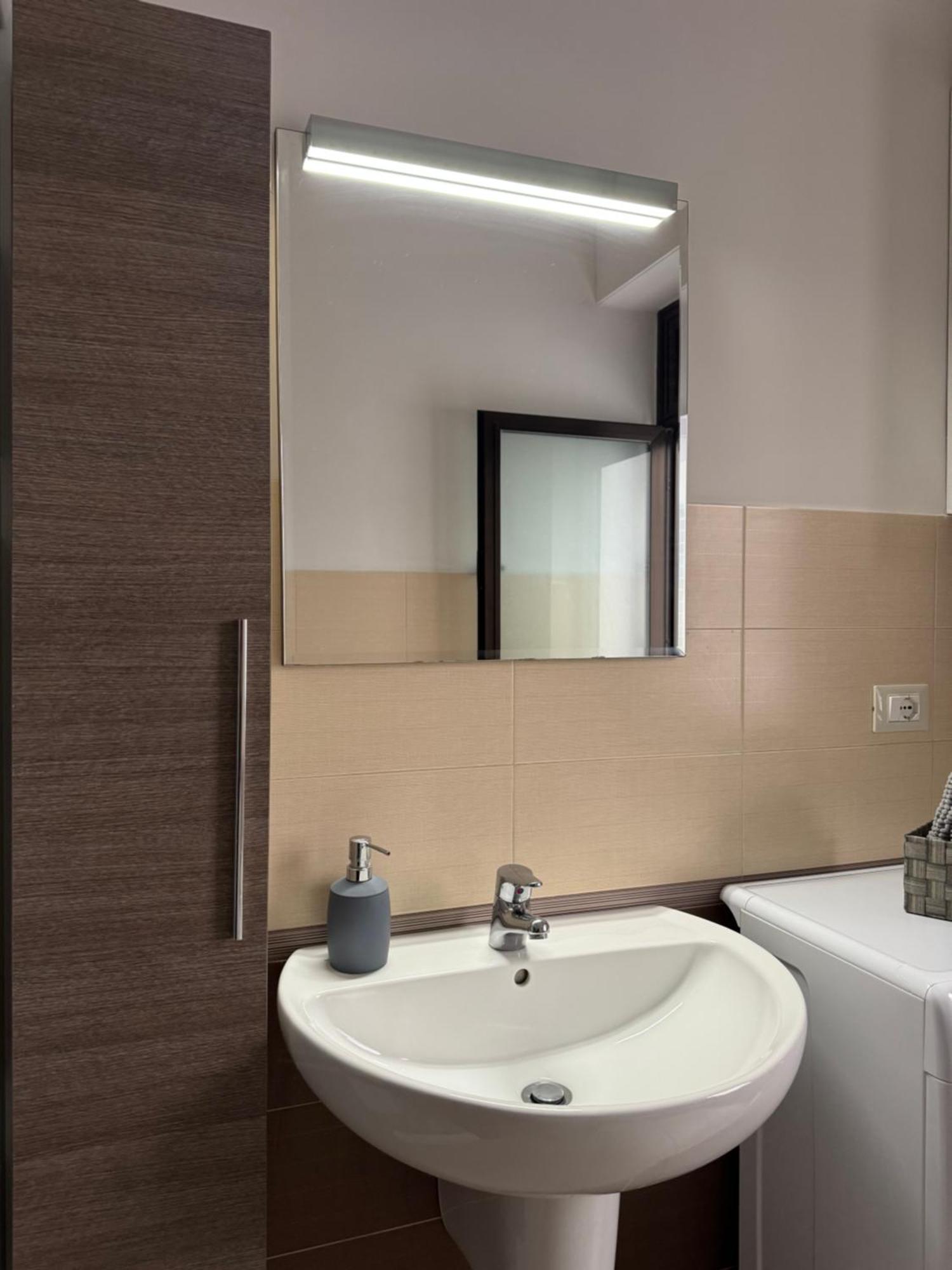 Casa Manthone - Luxrental Apartments Pescara Exterior foto